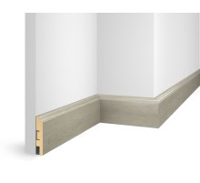 Плинтус 80x16x2400 мм, дуб Светлый, иск. шпон, EP07