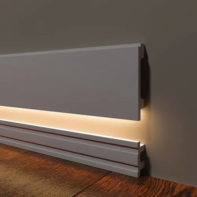 Плинтус DD724