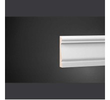 Плинтус Base 5573