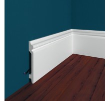 Плинтус напольный P56