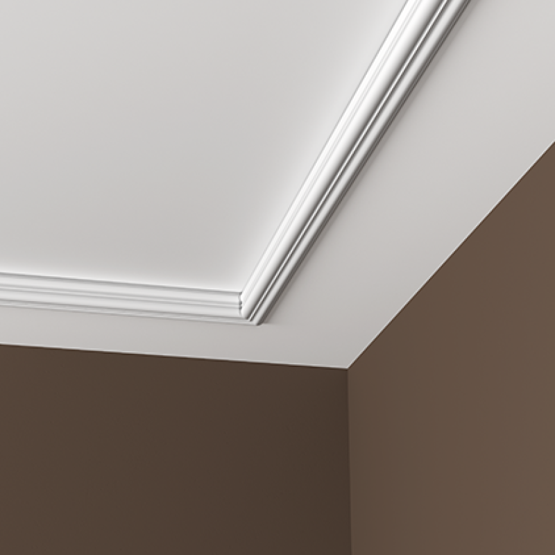Плинтус потолочный без орнамента 1.50.257