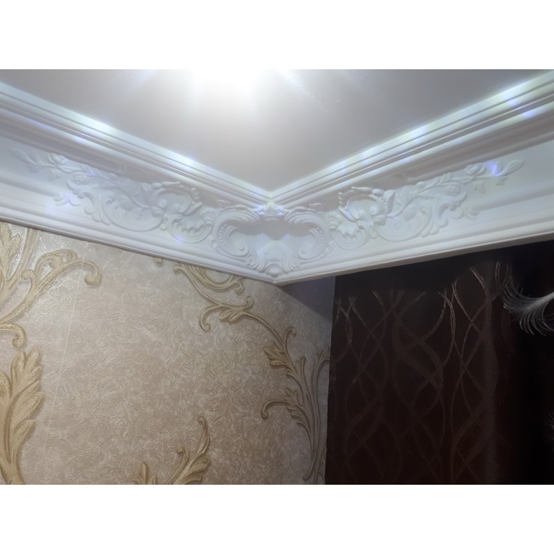 Потолочный плинтус glanzepol GP21